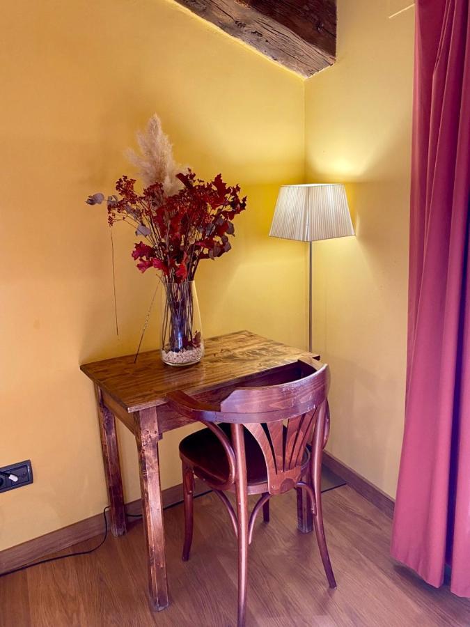 Campalans Hotel Rural Bungalows Mobilhomes Borreda Екстер'єр фото