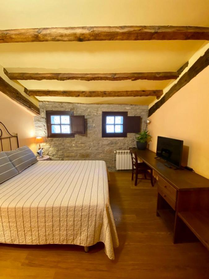 Campalans Hotel Rural Bungalows Mobilhomes Borreda Екстер'єр фото