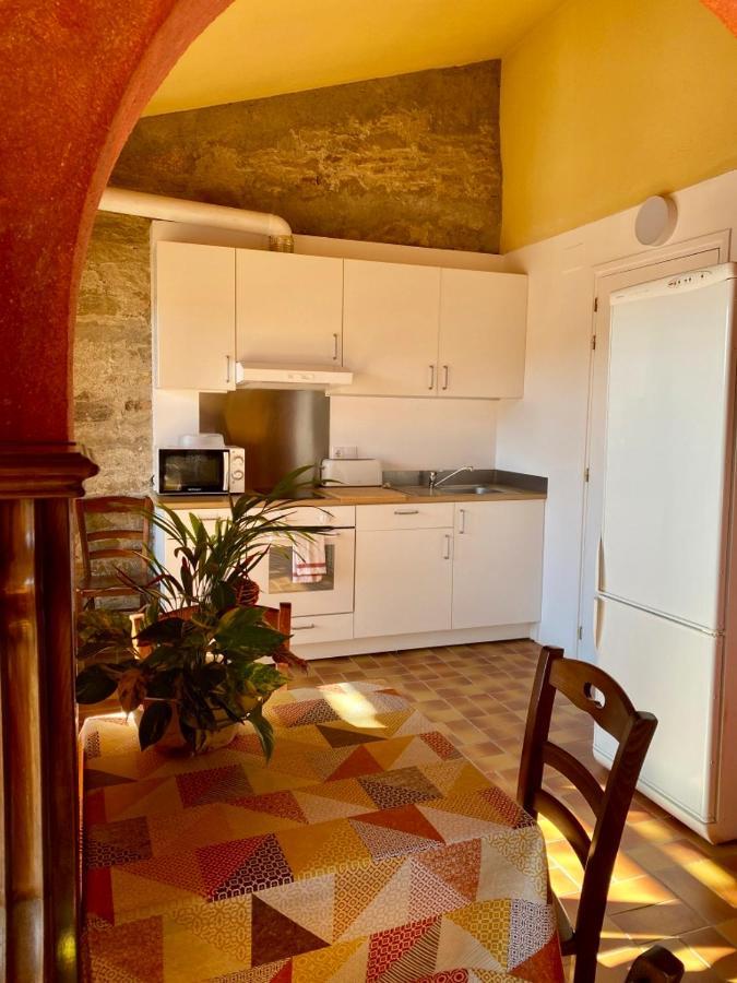 Campalans Hotel Rural Bungalows Mobilhomes Borreda Екстер'єр фото