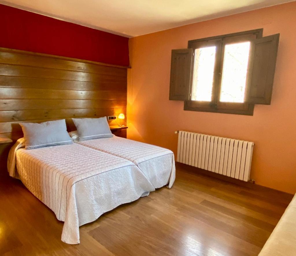 Campalans Hotel Rural Bungalows Mobilhomes Borreda Екстер'єр фото