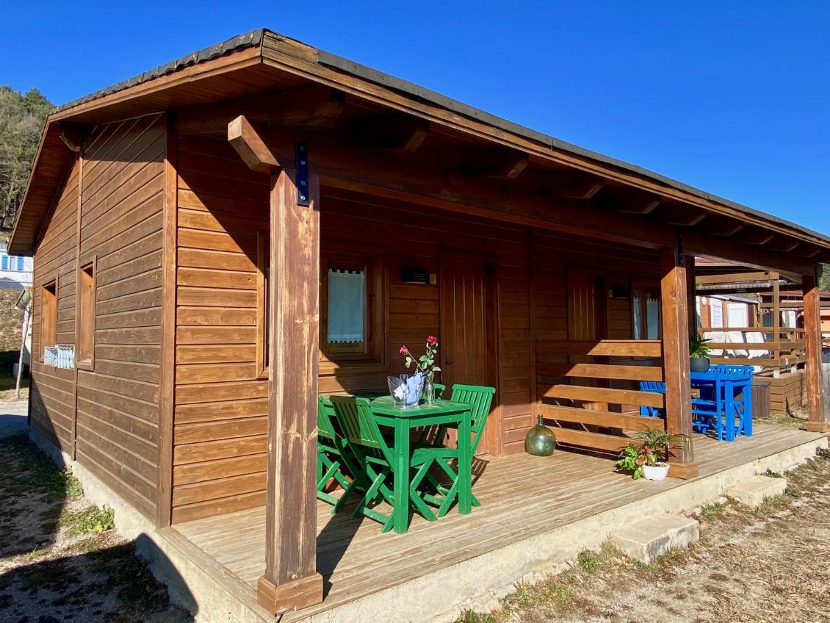 Campalans Hotel Rural Bungalows Mobilhomes Borreda Екстер'єр фото