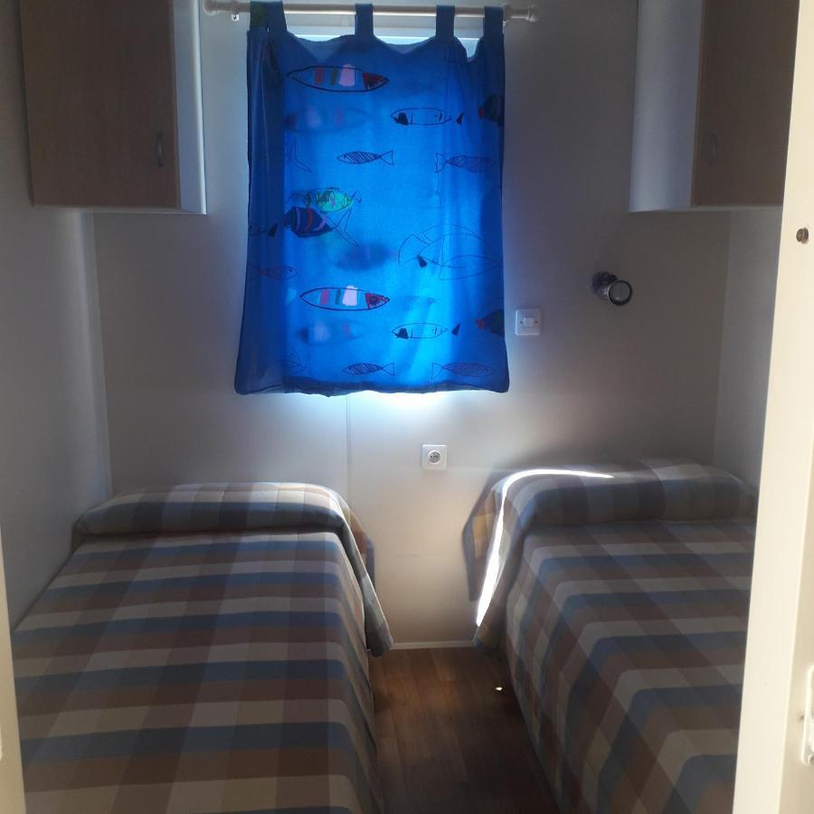 Campalans Hotel Rural Bungalows Mobilhomes Borreda Екстер'єр фото