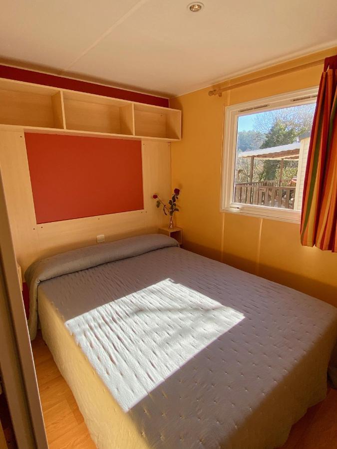 Campalans Hotel Rural Bungalows Mobilhomes Borreda Екстер'єр фото